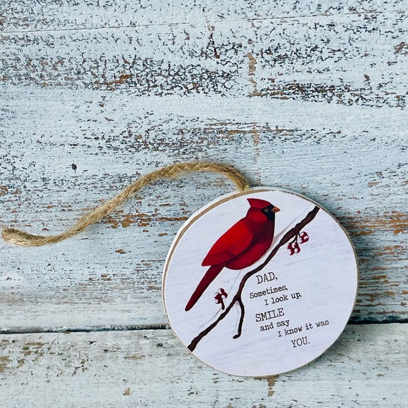 *Dad Round Cardinal Ornament - Picture 8 of 11